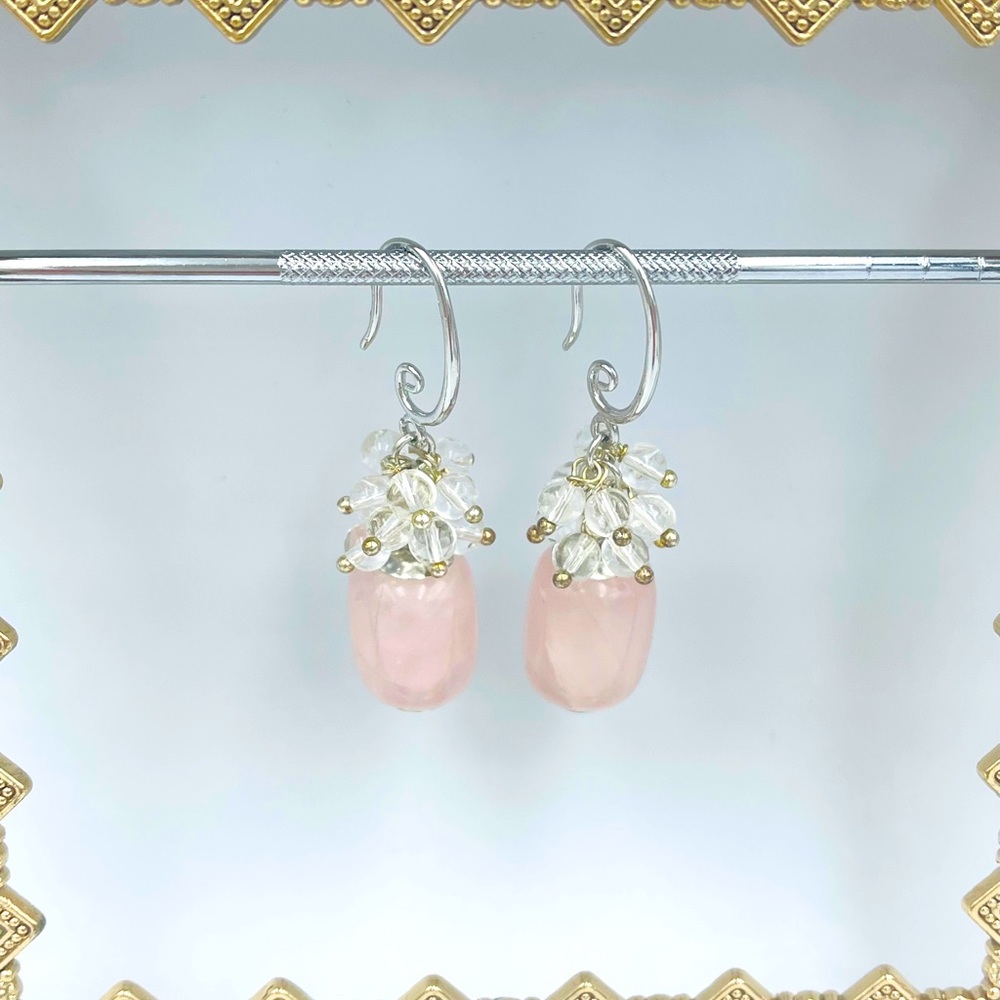 Women’s Natural Rose Quartz earrings